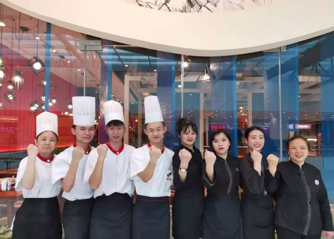 1572246510140864.jpg 03.jpg